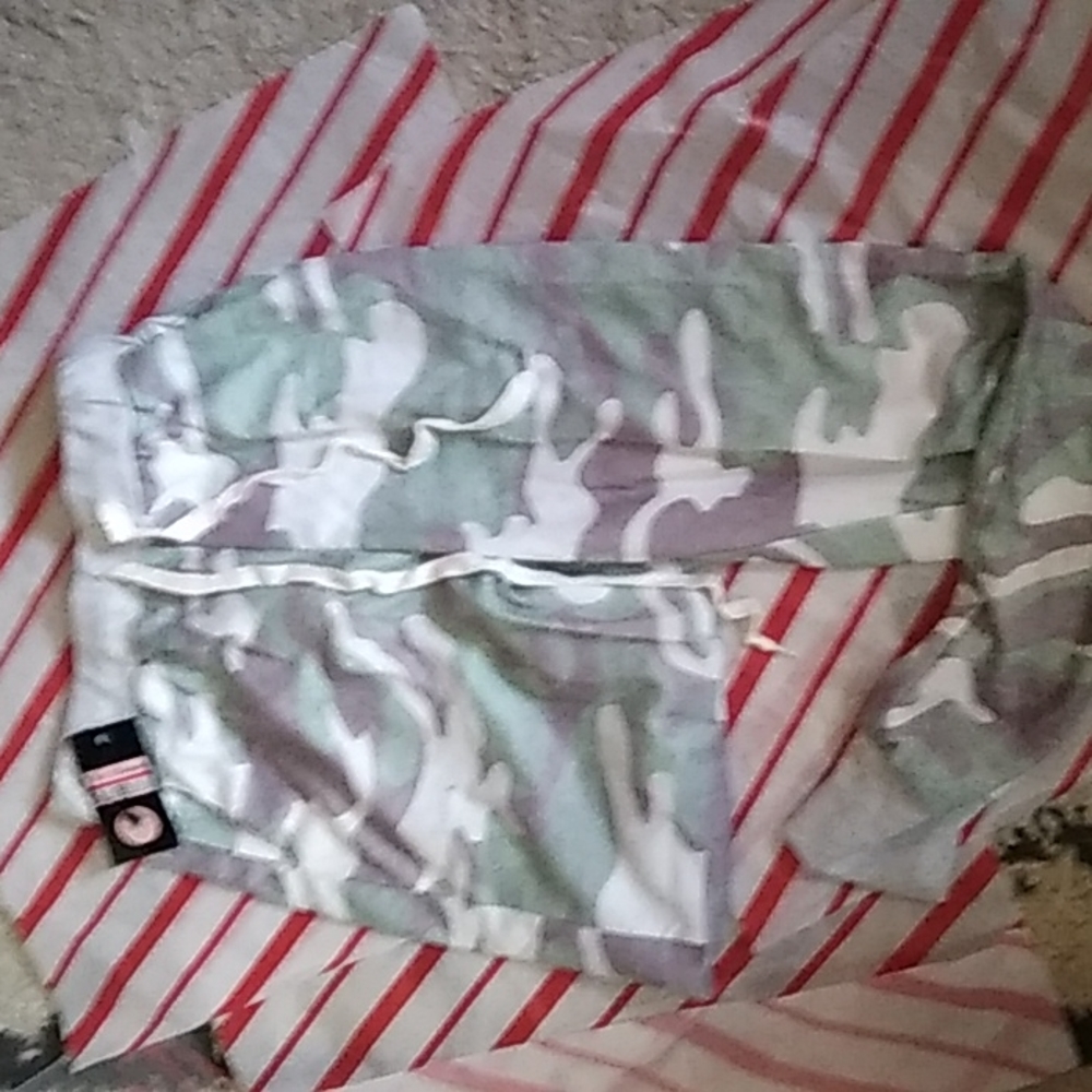 From Viv's Boutique camo pants that are quite unique new SALE
